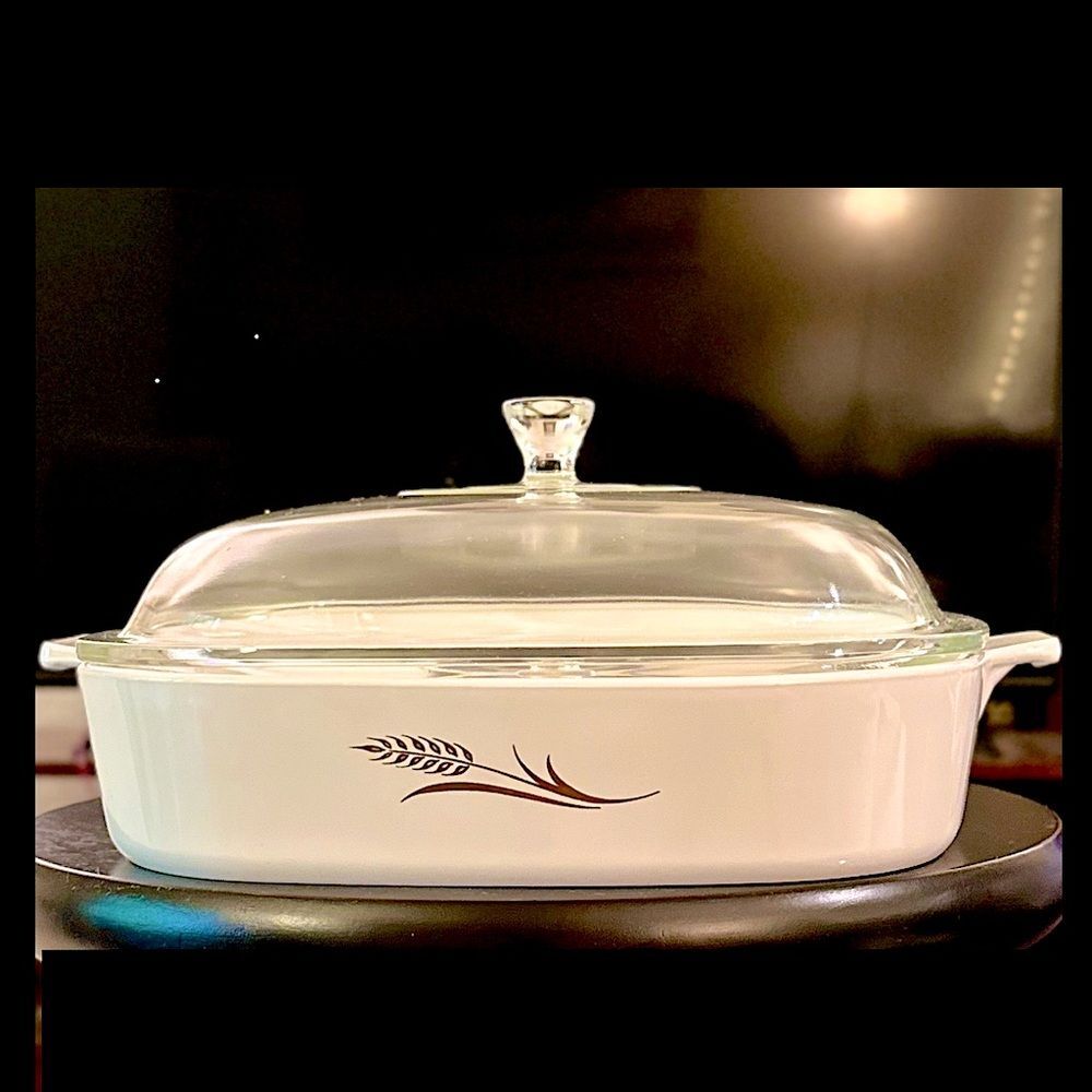 Vintage CorningWare Amber Waves of Grain Limited Ed. Casserole W-10-B with Lid